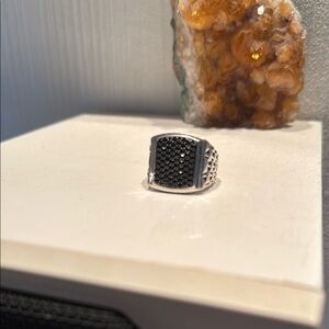 2 Carat Black Saphire Silver Ring
